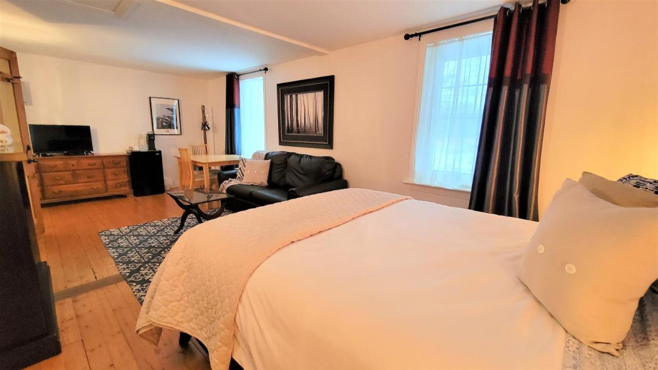 Auberge Du Vignoble Bromont Luaran gambar