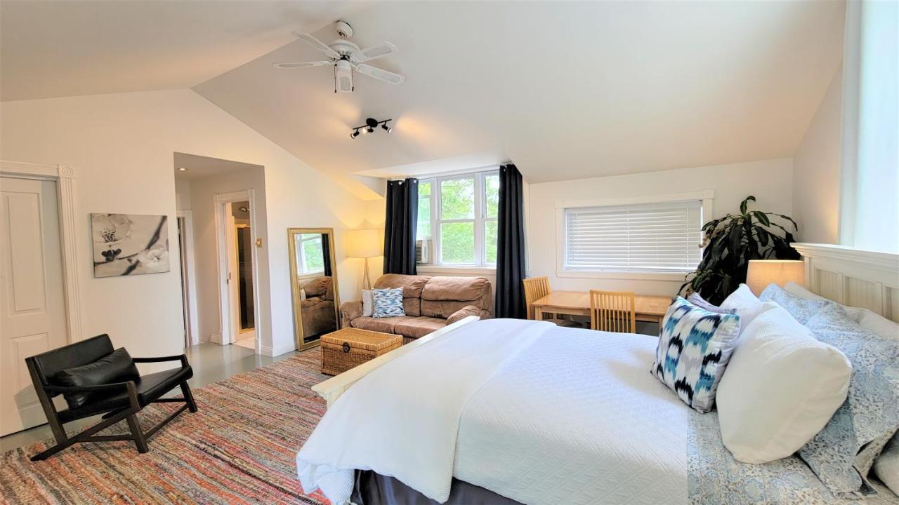 Auberge Du Vignoble Bromont Luaran gambar